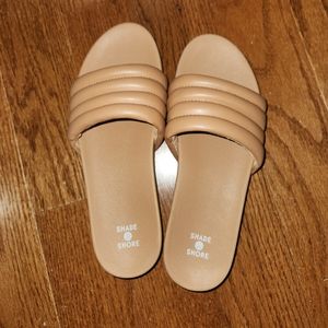 Shade & Shore Tan Sandals